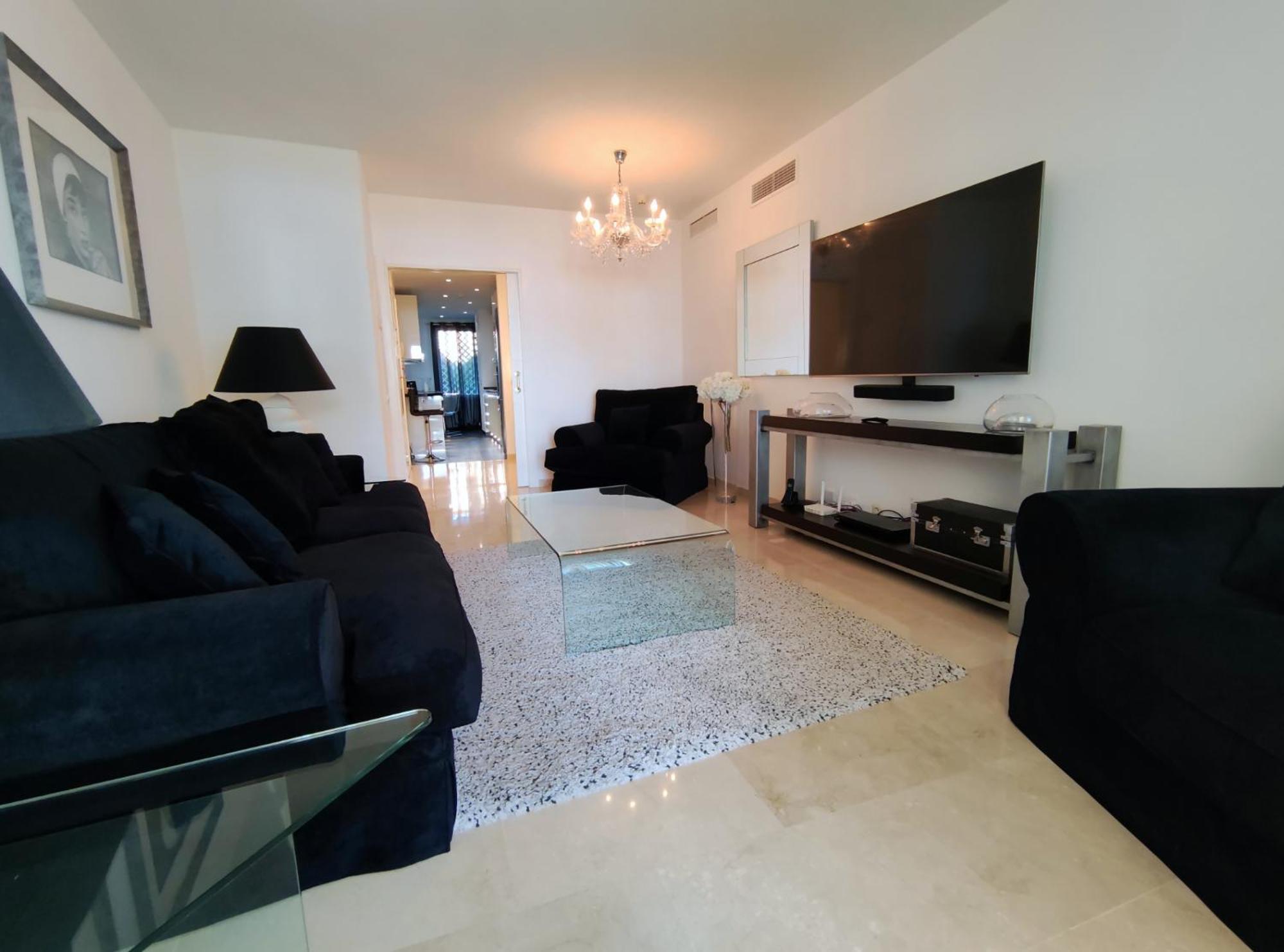 Luxury Frontline Residence Ehhouse Estepona Esterno foto